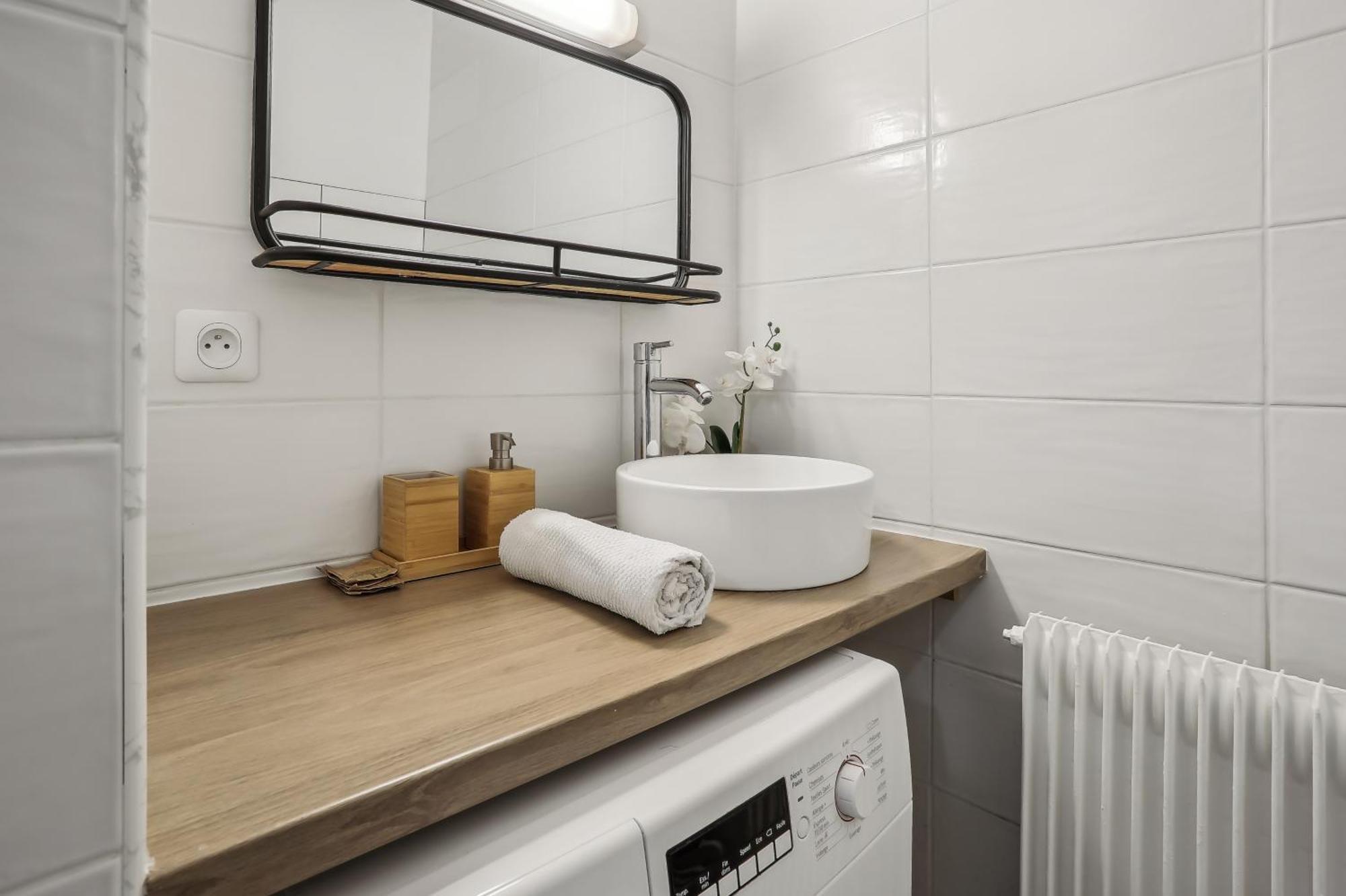 Comfortable Studio Dowtown คอร์เบล-เอซองส์ ภายนอก รูปภาพ
